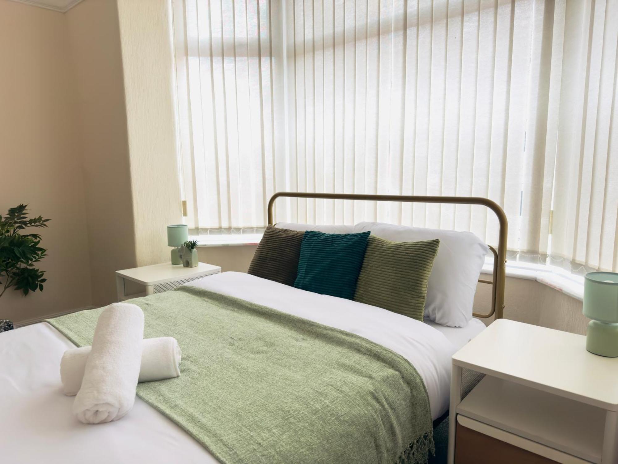 Double Bedroom Near City Center Манчестер Екстер'єр фото
